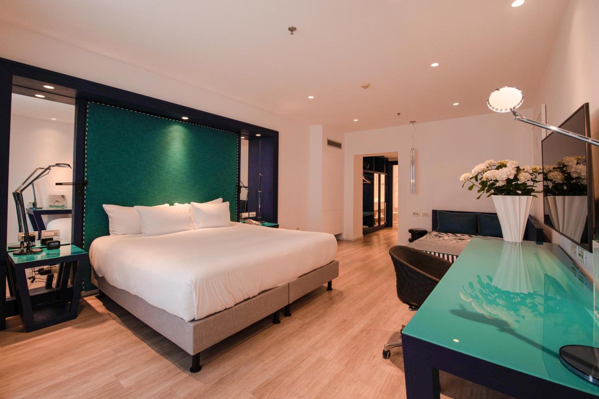 Hotel Hilton Palace 4*