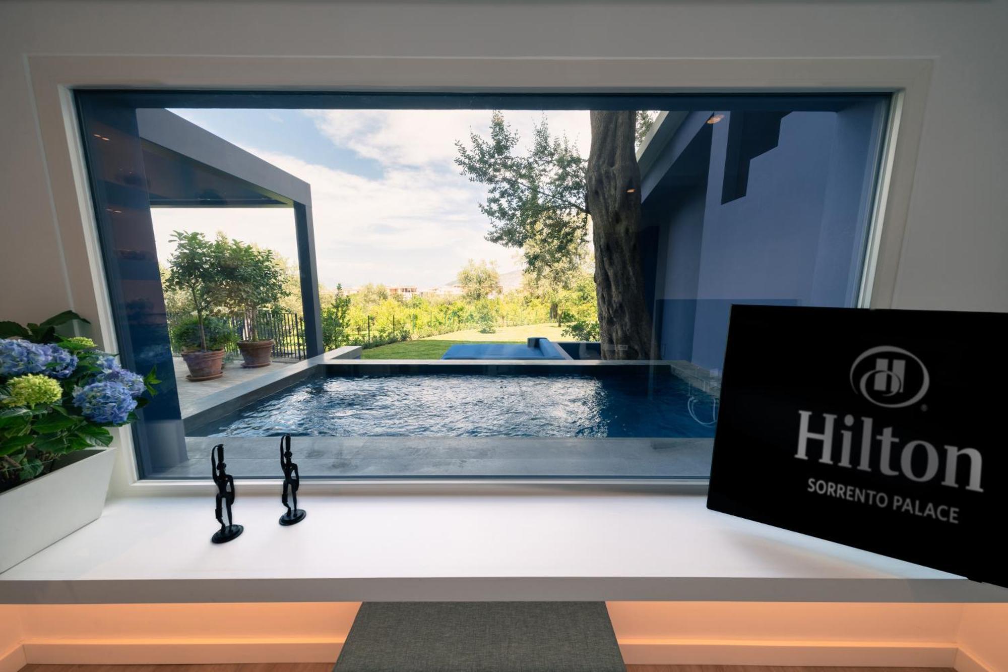 Hilton Palace 4*
