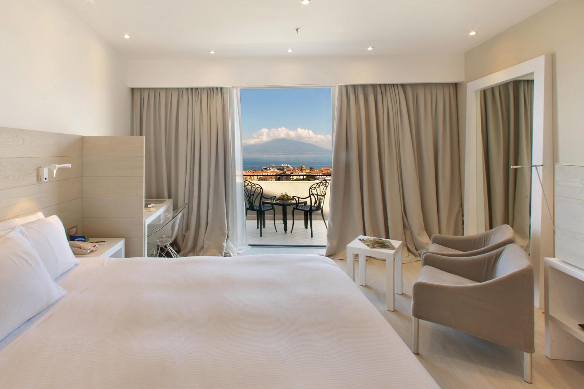 Hilton Palace 4* Península Sorrentina